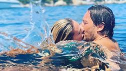 Totti e Ilary in Costa Azzurra con gli amici senza figli: i loro siparietti appassionano il web