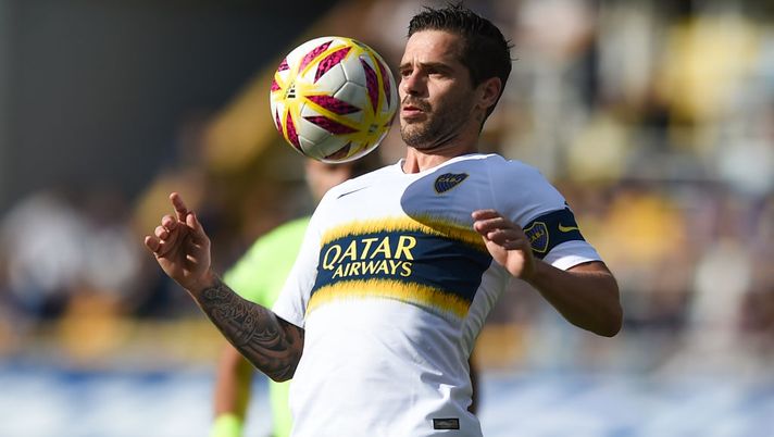 Gago ricomincia da capo, rottura del legamento crociato con il Velez: l’hashtag #FuerzaFernando è di tendenza