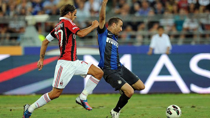 Luca Antonini gioca il derby degli esterni: “Theo il più devastante, Young-Moses la coppia migliore”