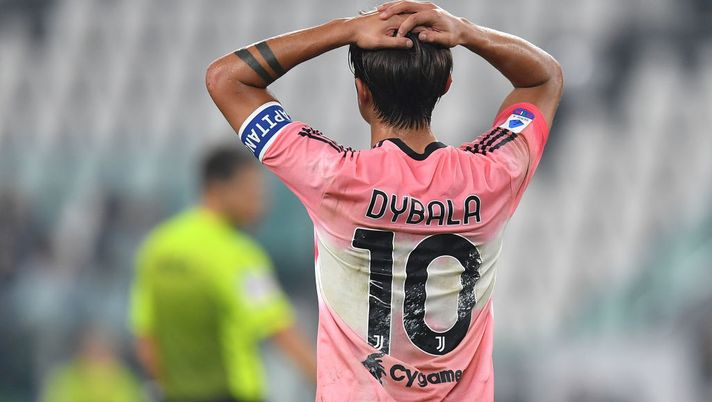 Il caos calmo della Juventus, il fumo di Bernardeschi, la freschezza di Kulusevski