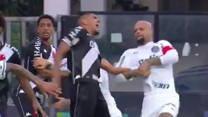 Palmeiras, che succede?! Felipe Melo, prima fa il Samurai e poi si infortuna alla caviglia!