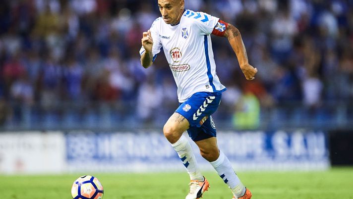 Il Las Palmas condanna i suoi tifosi: inaccettabile aver augurato la morte al capitano del Tenerife nel derby