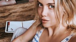 Wanda Nara, nel nuovo selfie si intravede décolleté ‘abbondante’: “Mi mancano…”