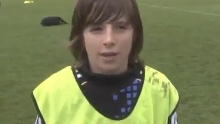 Il video di Mount da bambino: punizione alla CR7