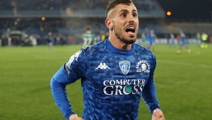 Sempre più Tutino: prende un cazzotto in faccia contro il Chievo, decide il derby contro il Pisa