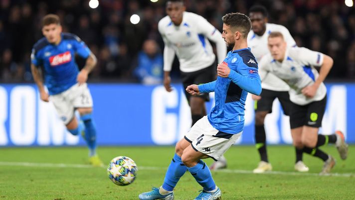 Multe anestetizzate, lo spogliatoio del Napoli applaude De Laurentiis