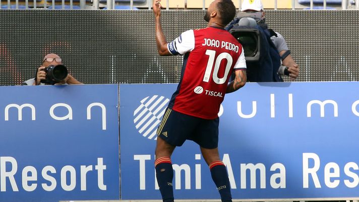 Cagliari, Joao Pedro 45 gol come Oliveira: “Di Francesco pretende molto da me e questo mi fa sentire utile”