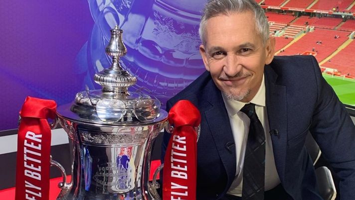 Gary Lineker in isolamento: sintomi da Coronavirus per suo figlio George, perdita di gusto e olfatto