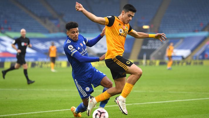 Wolves, Raul Jimenez non chiude a Juve e Manchester United: “Forse partirò, ma qui adesso sto molto bene”