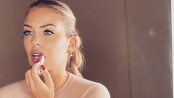 Costanza Caracciolo, lo scatto sensuale scatena i fan: “Ogni donna dovrebbe avere…”