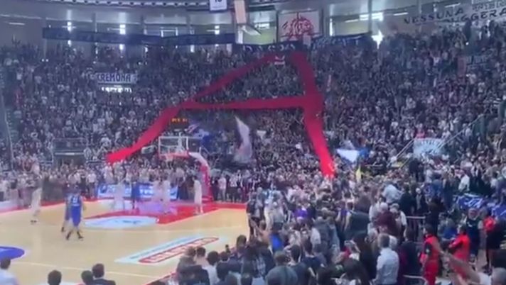 Da Casa Fortitudo al Palafiera: prima i giocatori, poi i tifosi Fortitudo tutti assieme verso il derby