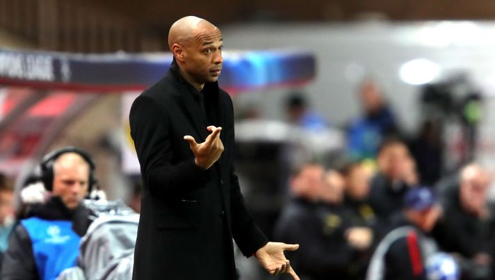 Thierry Henry difende Messi a spada tratta: “Discuterlo è ridicolo, quando smetterà il calcio piangerà”
