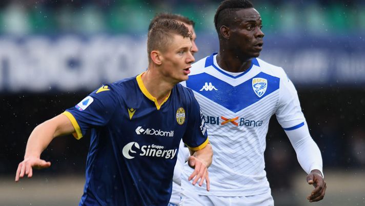 Verona marca stretto Balotelli: un pallone dal sindaco e un allenatore dall’Hellas