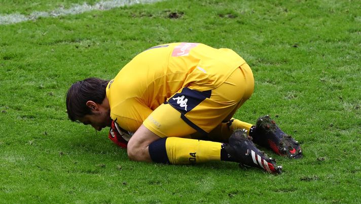 Genoa, Mattia Perin in posa con i suoi nonni: “Dobbiamo fare come loro, con orgoglio e stando uniti…”