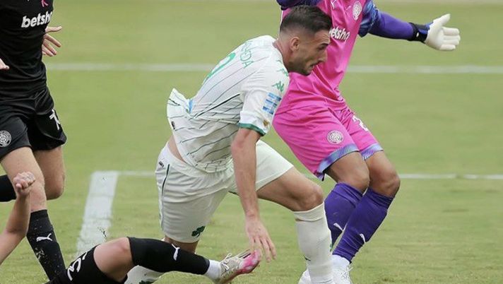 Sbaglia il rigore e pareggia al 94esimo: Federico Macheda fa e disfa a Creta, in panchina arriva Boloni