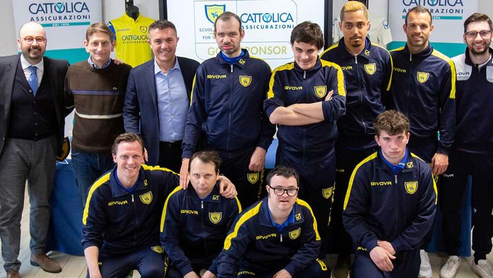 Frey e Meggiorini presenti: al battesimo del Chievo Verona For Special, squadra di calcio della disabilità