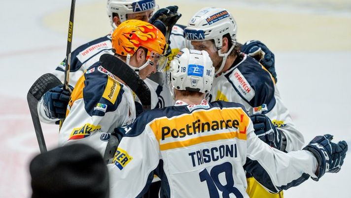 Derby a porte chiuse, ma alla fine tutti contenti: quarta vittoria Ambrì Piotta, playoff per il Lugano