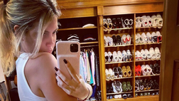 Wanda si prepara per il weekend in lockdown. Lady Icardi combatte la noia con i suoi scatti hot