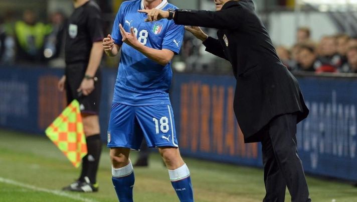 Prandelli, Montolivo non dimentica: “Ben tornato a casa Mister e in bocca al lupo!”