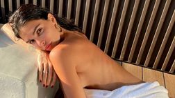 Jovana Djordjevic senza veli al tramonto è da urlo: la copre solo…
