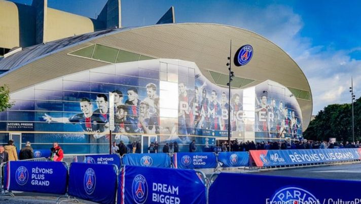 Parco dei Principi a porte chiuse, ma la polizia autorizza l’adunanza degli ultras PSG – I tedeschi: “Decisione assurda”