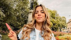 VIDEO/ Passeggiata in monopattino per Giulia Amodio: barboncino costretto agli straordinari