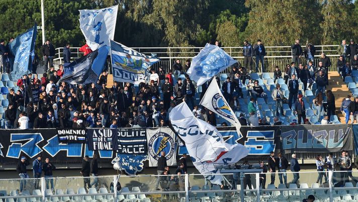 La quarantena della piccola Federica al pianoforte: suona pensando al Pescara e il club la ringrazia