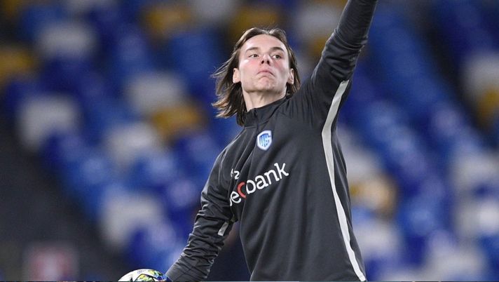 Napoli-Genk, Vandevoort 17 anni e 9 mesi: il più giovane di sempre
