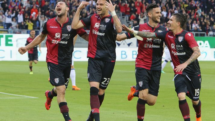 Il Cagliari di Walter Zenga da lunedì tornerà ad allenarsi nonostante l’emergenza Coronavirus, seppur a gruppi a distanza…