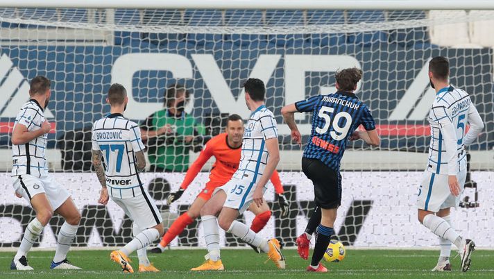 Atalanta, segna l’amico Miranchuk: l’esultanza sfrenata del telecronista russo che fa quasi il brasiliano!