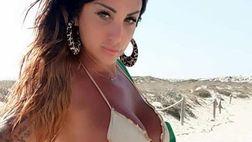 Marika Fruscio incanta Formentera in bikini. Lei se la gode: “Paradise”