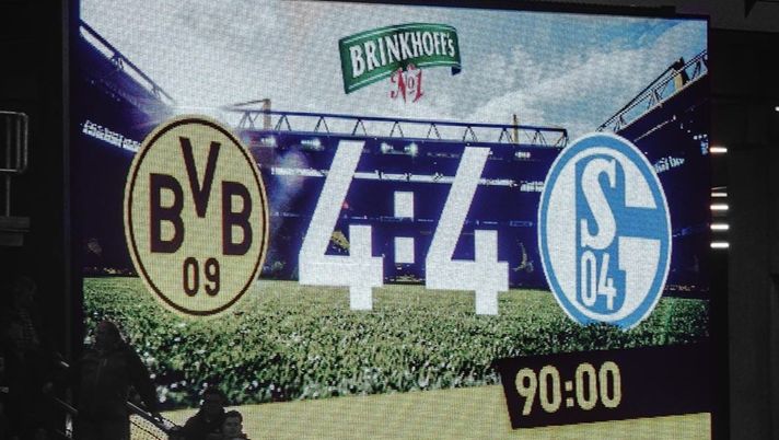 Celebrazioni social, 2 anni fa l’epic derby di sempre in Bundesliga: Borussia-Schalke da 4-0 a 4-4!