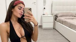 Jori Delli in bikini davanti allo specchio: “La mia estate sarà una cosa del genere”