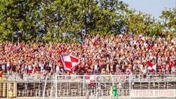 Rimini sconfitto nel derby: il tecnico polemizza con l’arbitro, il vignettista invoca i Santi…