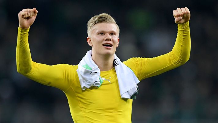 C’è la clausola da 70 milioni, Haaland: “Se fra 10 anni mi vedo ancora a Dortmund? Non so…”