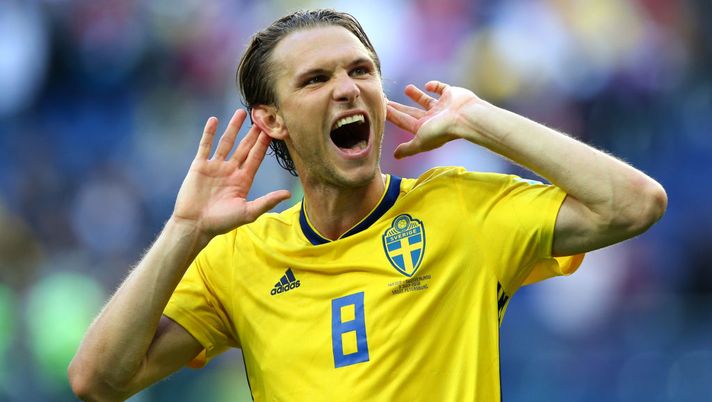 Svezia, Albin Ekdal contraddice Toni Kroos: “Giochiamo troppo? Siamo dei privilegiati, non lamentiamoci”