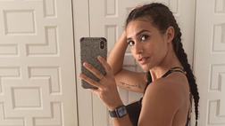 Lady Ocampos, selfie bollente sui social. Post hot per Majooh, il lato B fa sognare