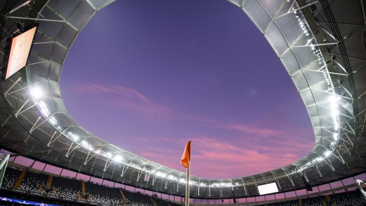 Clamoroso a Istanbul: il Besiktas non voleva giocare il derby, giocatori convinti in extremis negli spogliatoi