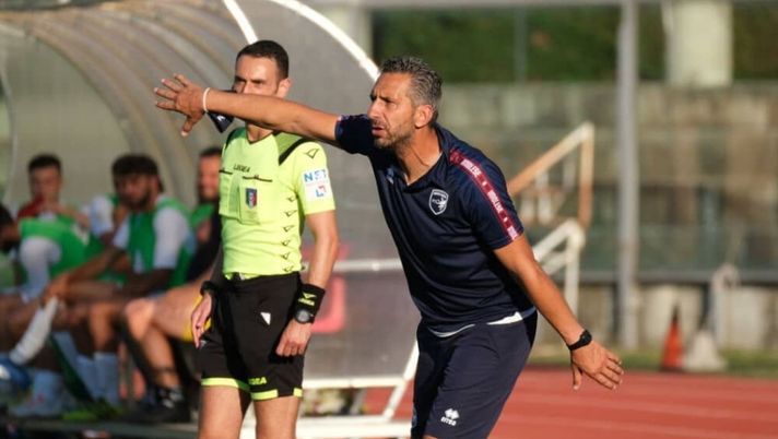 Imolese, lo strano derby di Mister Cevoli: “18 anni fa salivo in A con il Modena, ce l’ho ancora nel cuore”
